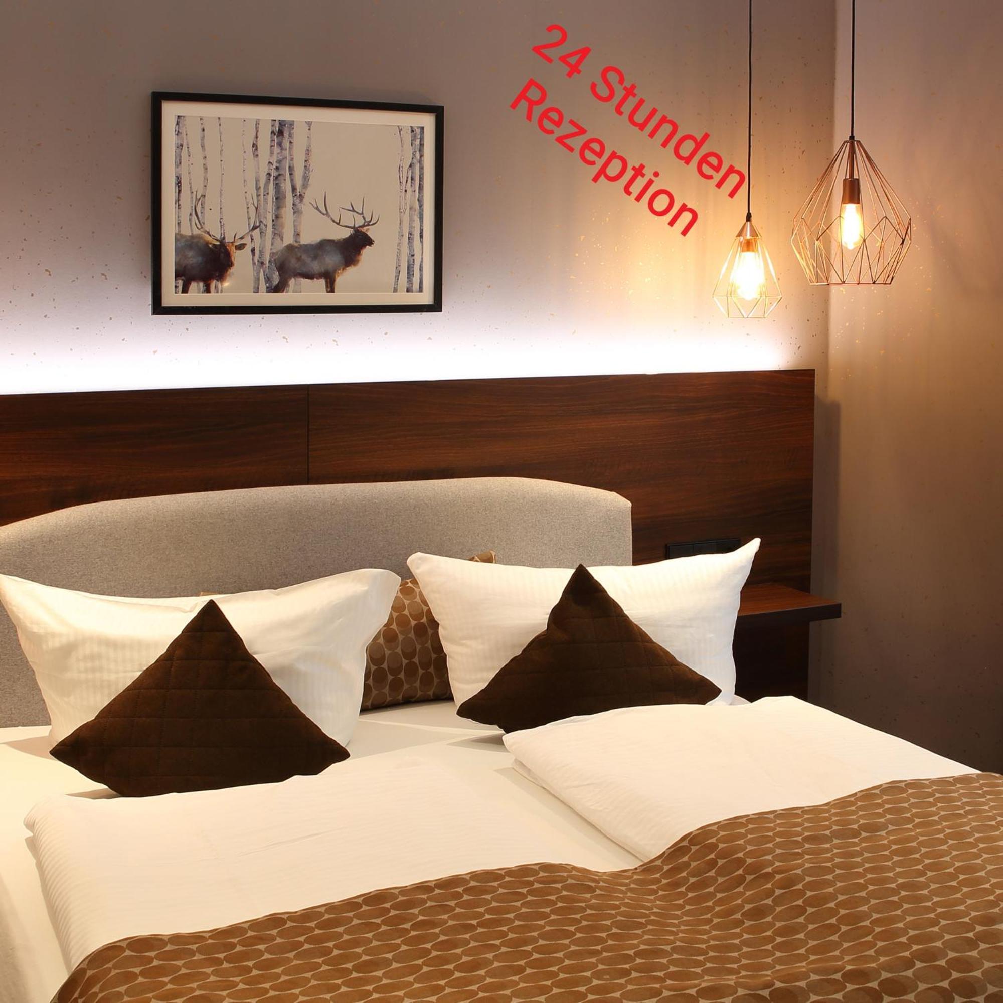 Lobinger Hotel Weisses Ross ลังเกอเนา ภายนอก รูปภาพ